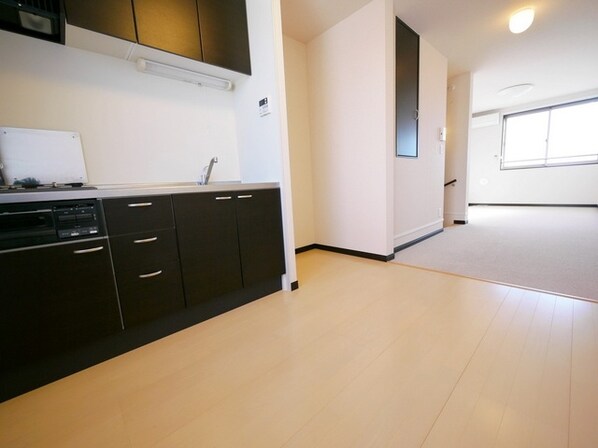 レオネクストハライチの物件内観写真